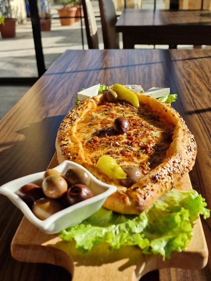Hotel Yal Restaurant تيتوفو المظهر الخارجي الصورة