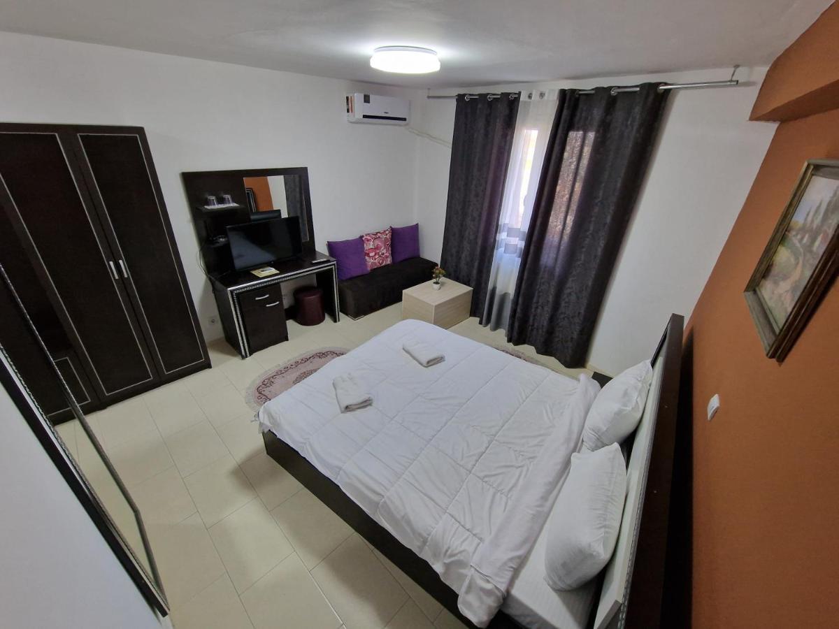 Hotel Yal Restaurant تيتوفو المظهر الخارجي الصورة